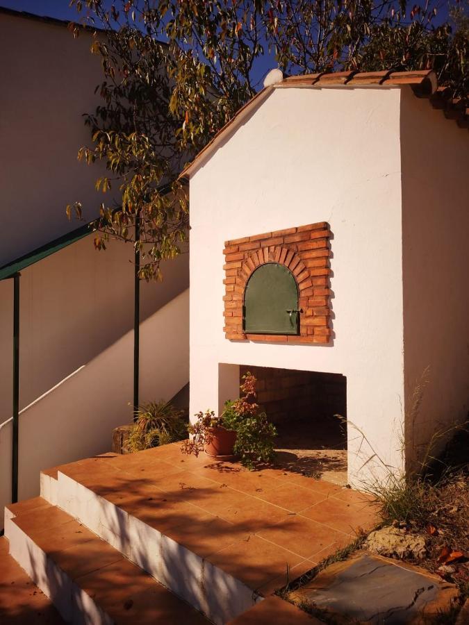 Gasthaus Casa El Pino Cortes de la Frontera Exterior foto